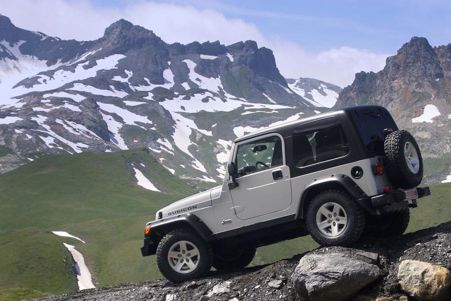  Jeep Wrangler Rubicon 2003 года  (фото 15 из 59)